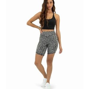 NWOT Balance Athletica THE ASCEND RIDER SHORT